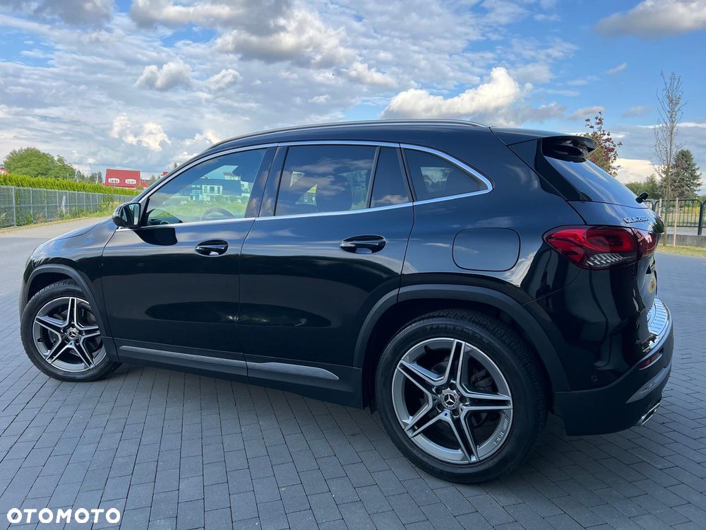 Mercedes-Benz GLA 200 d AMG Line - 9