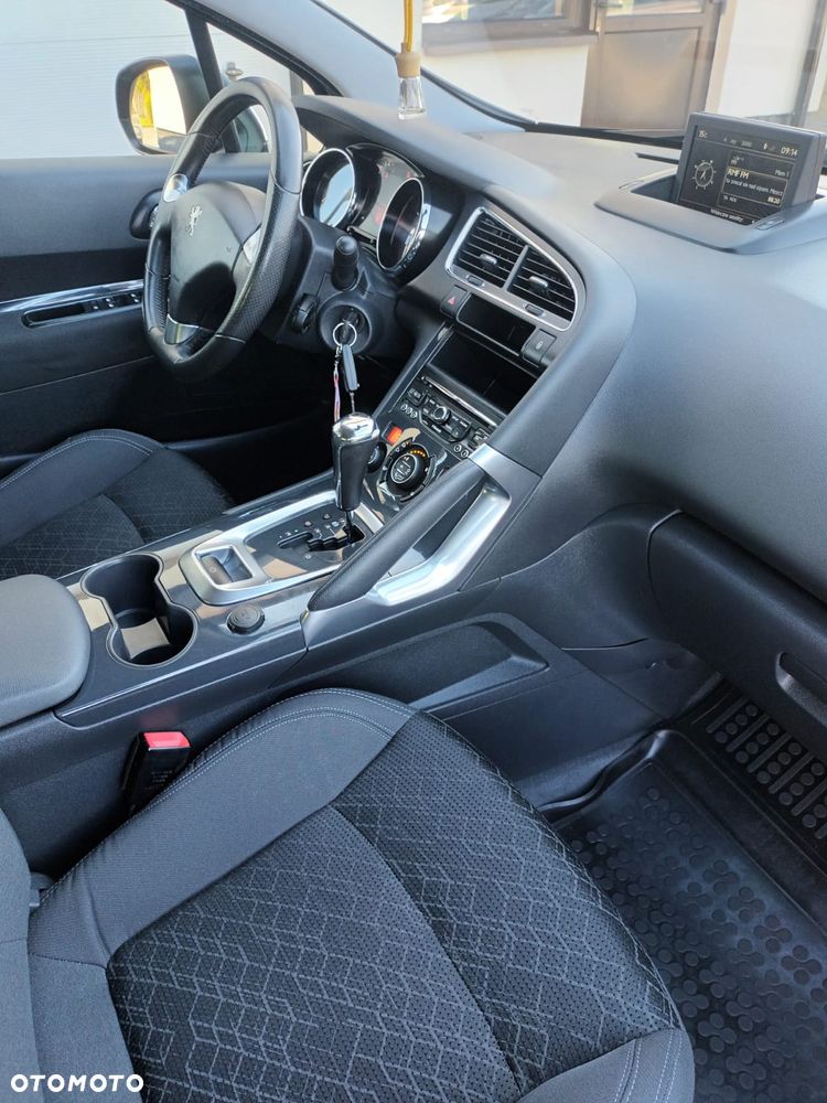 Peugeot 3008 1.6 BlueHDi Allure S&S EAT6 - 30