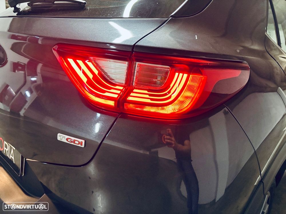 Kia Stonic 1.0 T-GDI Tech 7DCT - 16