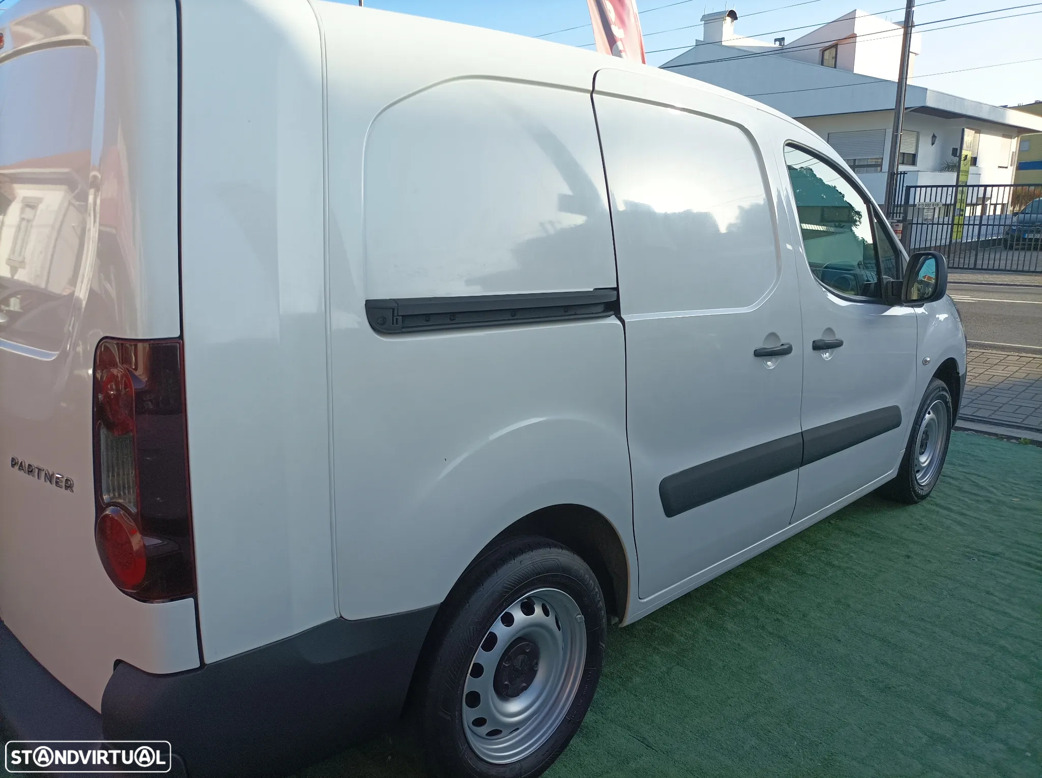 Peugeot Partner 1.6 BlueHDi L2  Office Cx Isotermica - 12