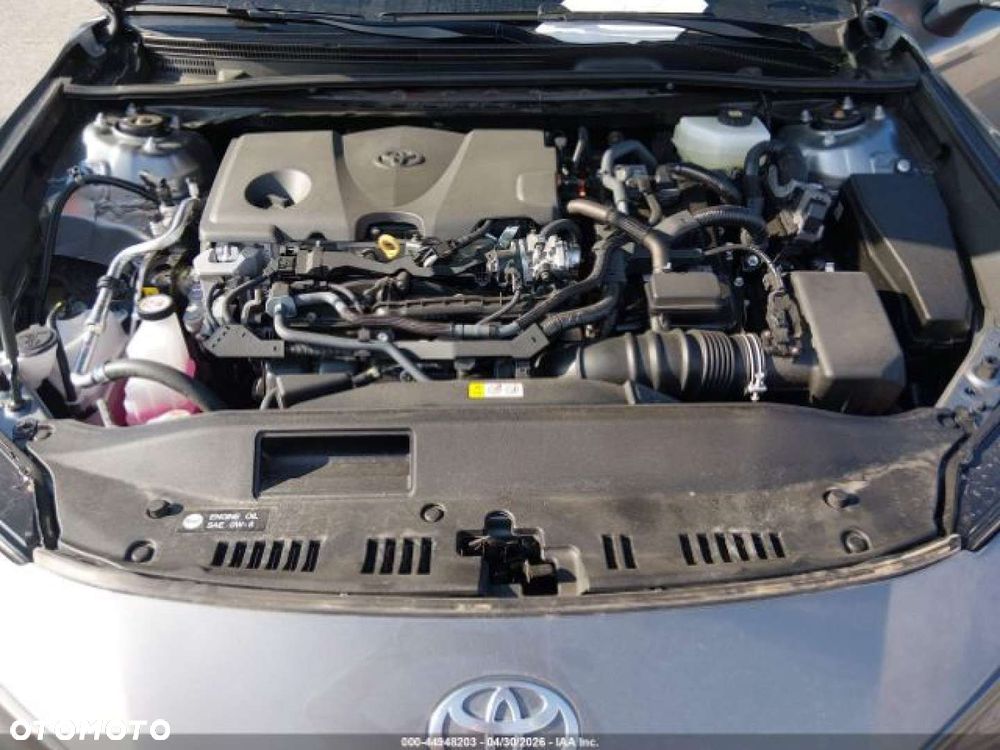 Toyota Camry - 9