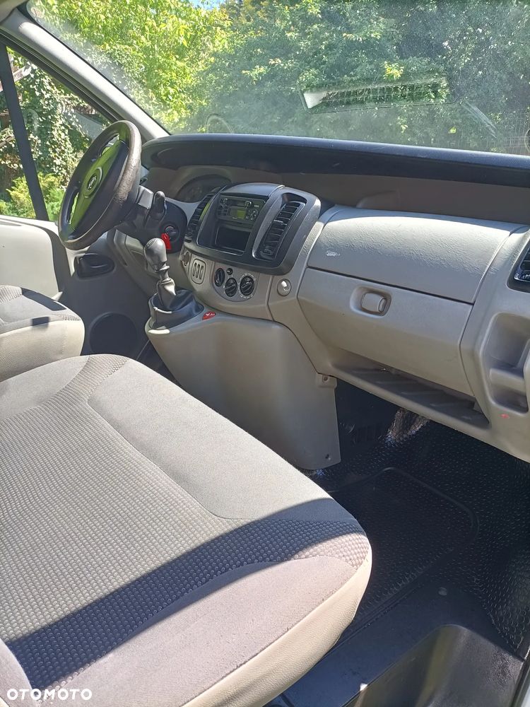 Opel Vivaro - 7