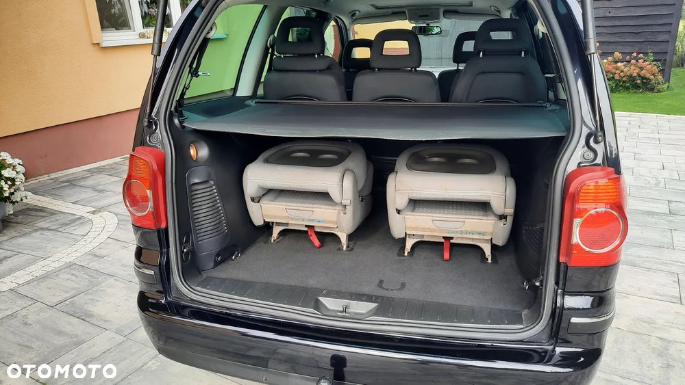 Volkswagen Sharan 2.0 TDI DPF United - 8
