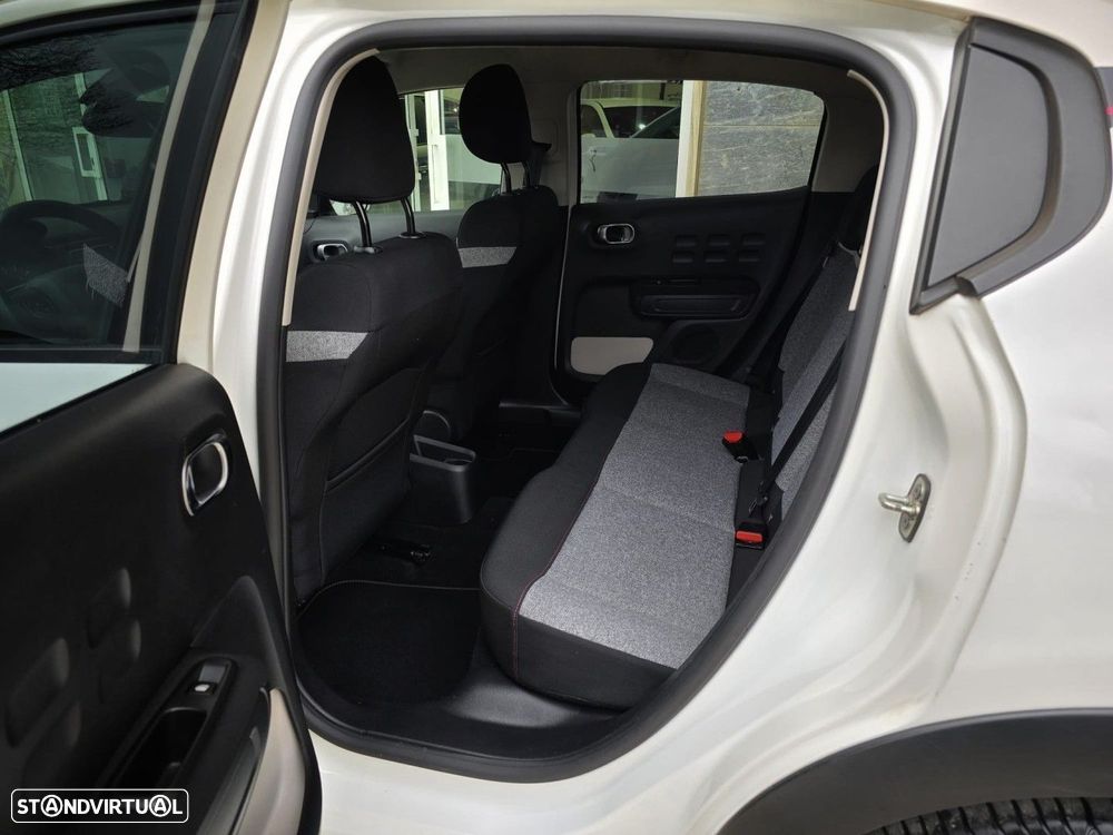 Citroën C3 1.2 PureTech Elle EAT6 - 23