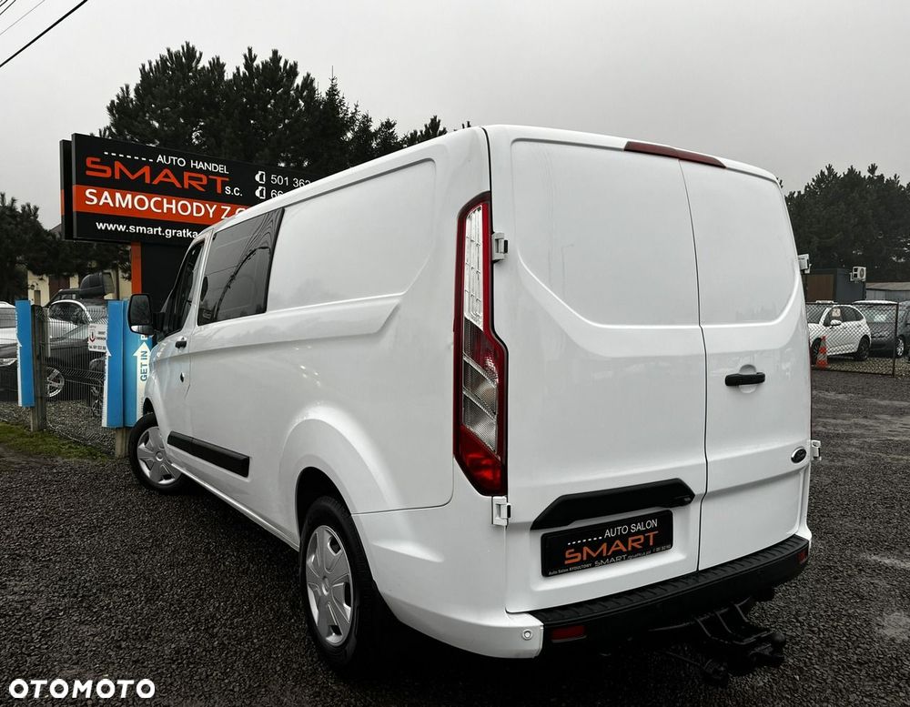 Ford Custom - 4