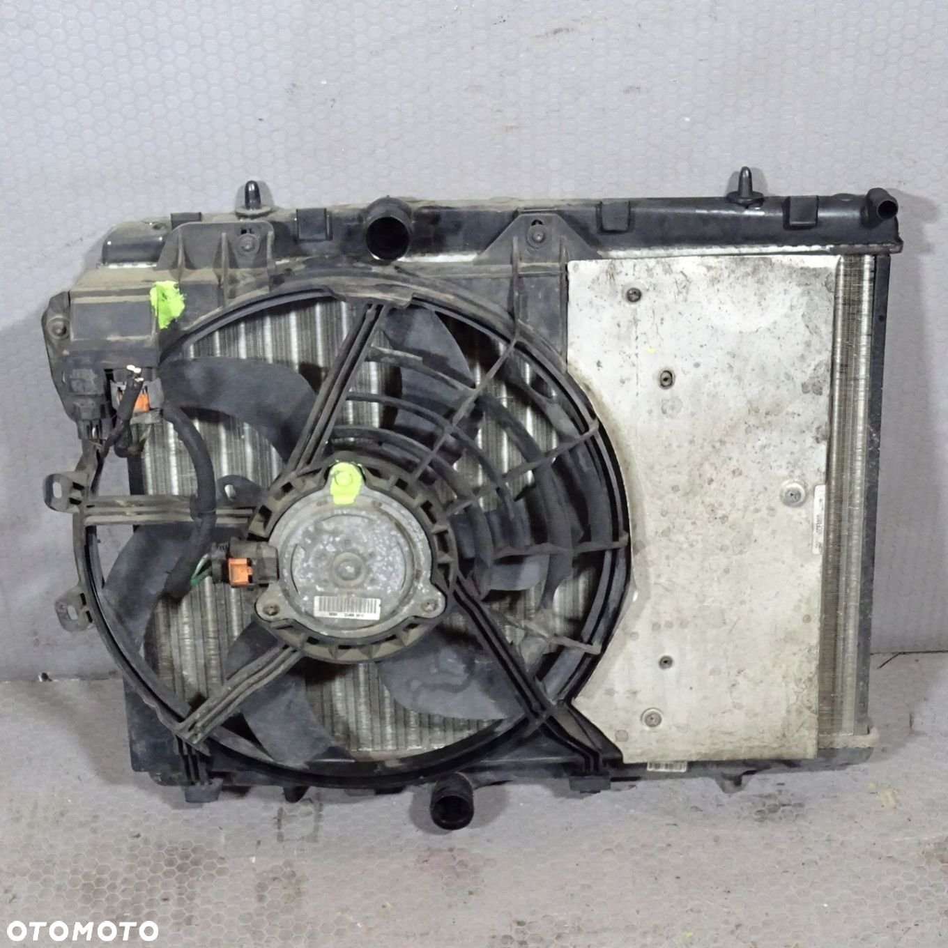 PEUGEOT 207 1.6HDI CHŁODNICA WODY Z WENTYLATOREM - 2