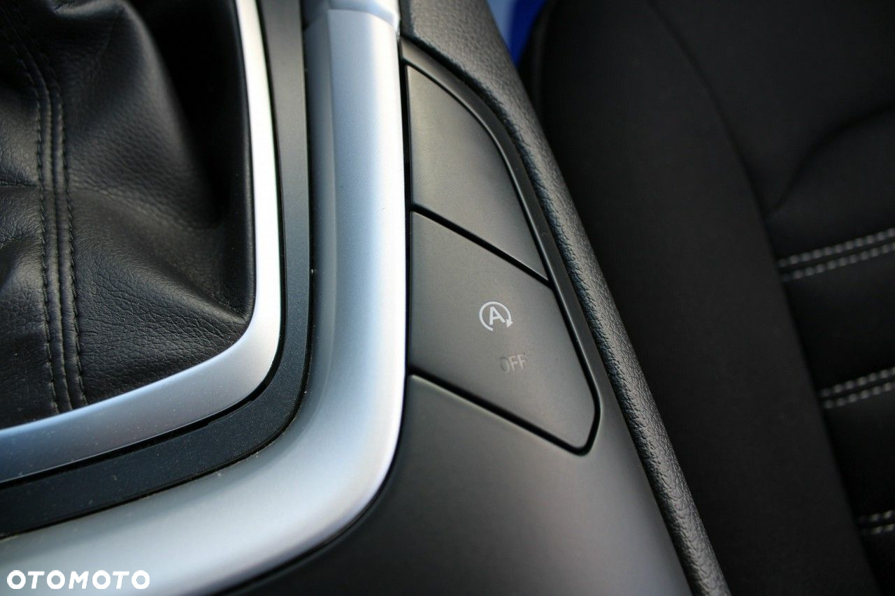 Ford Mondeo - 30