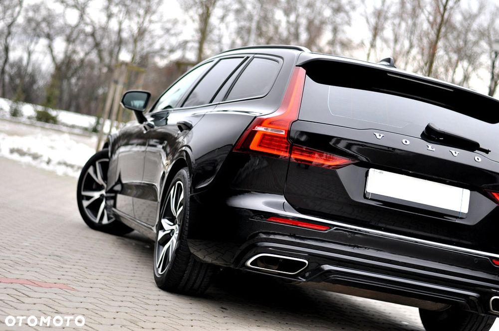 Volvo V60 T4 Geartronic R-Design - 12