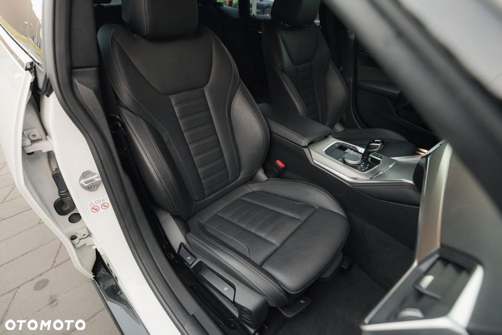 BMW Seria 4 420d mHEV M Sport - 16