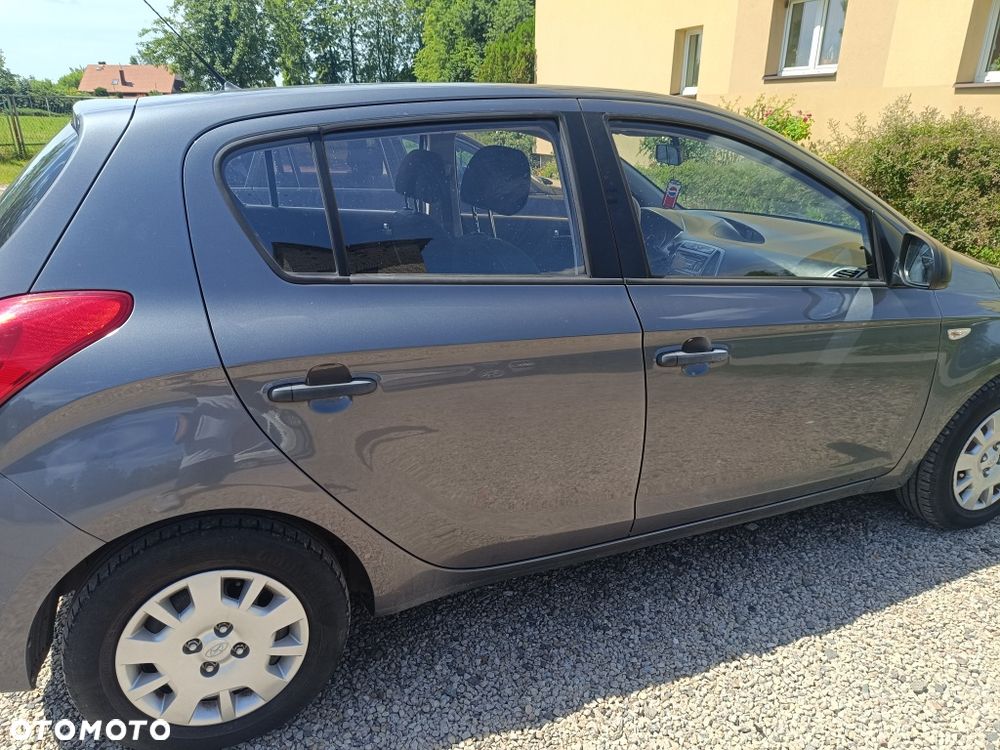 Hyundai i20 - 3