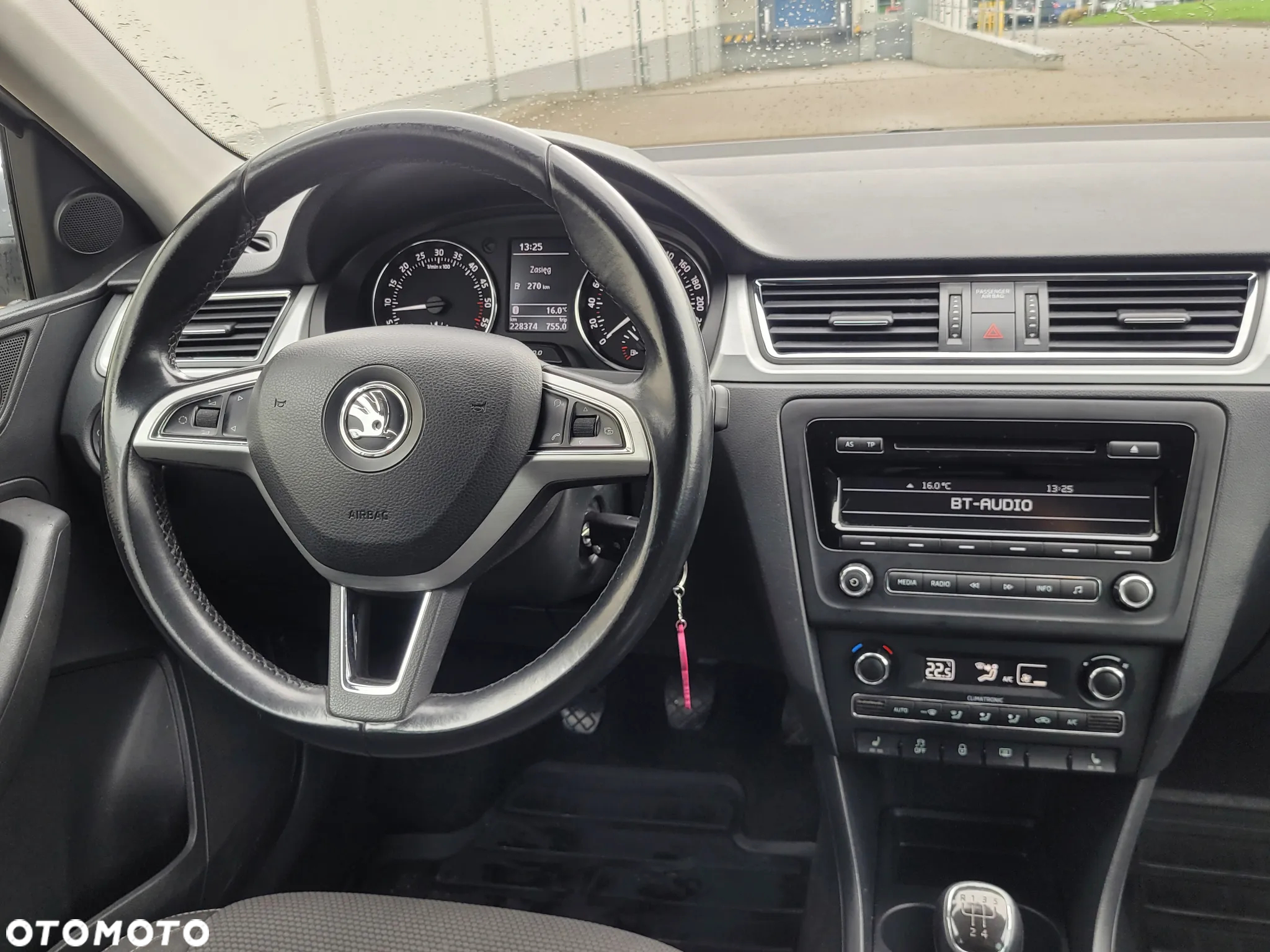 Skoda RAPID - 8