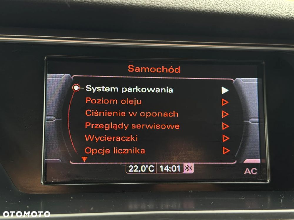 Audi A4 Avant 2.0 TDI ultra - 33