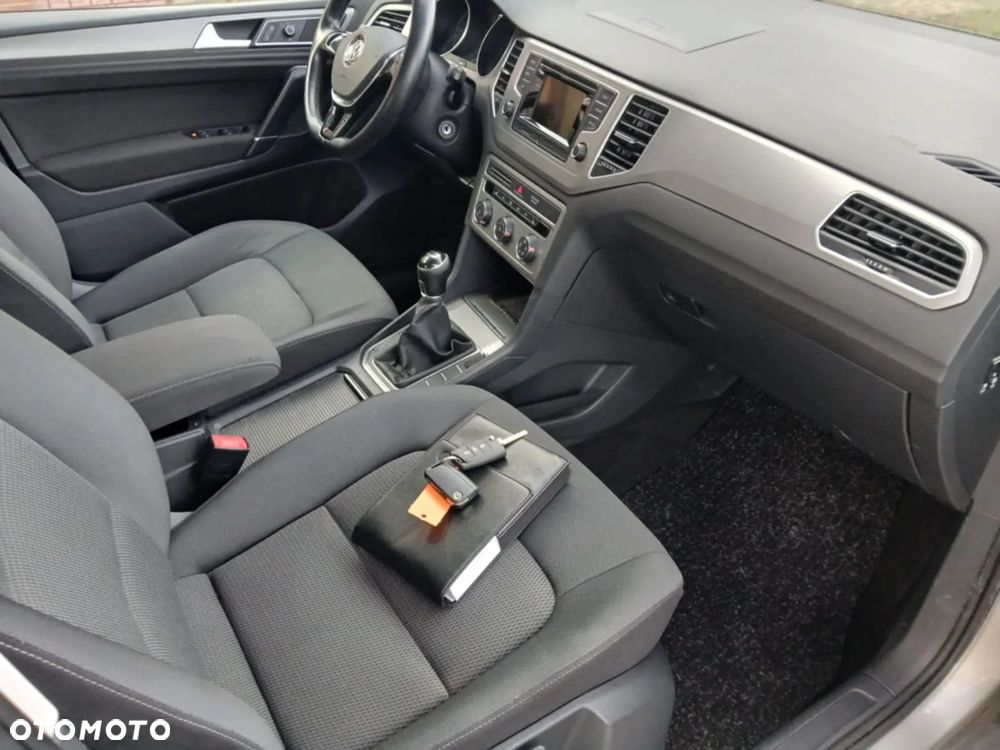 Volkswagen Golf Sportsvan - 17