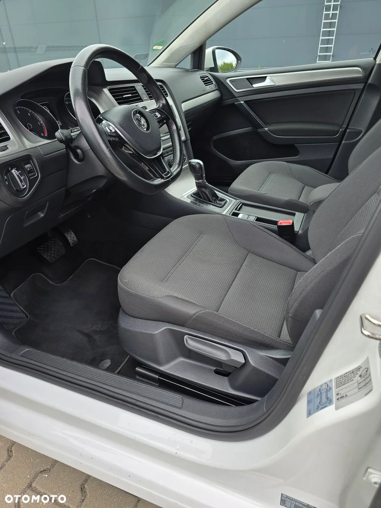 Volkswagen Golf 1.6 TDI BlueMotion Technology DSG Comfortline - 9