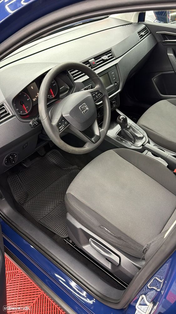 SEAT Arona - 7