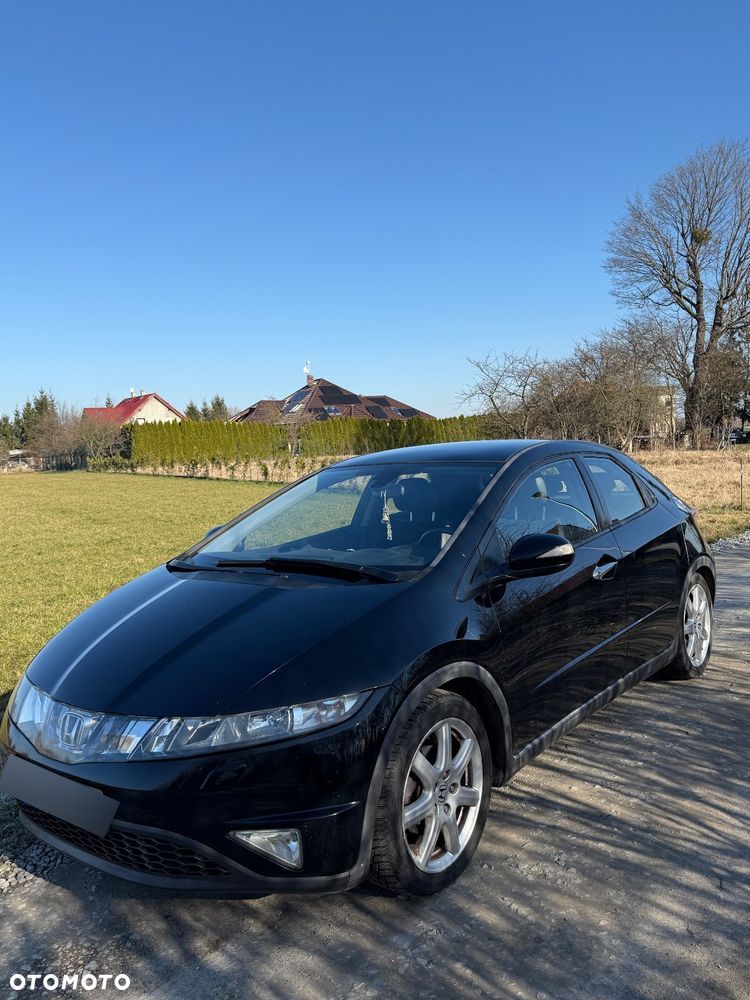 Honda Civic 1.8 Executive - 1