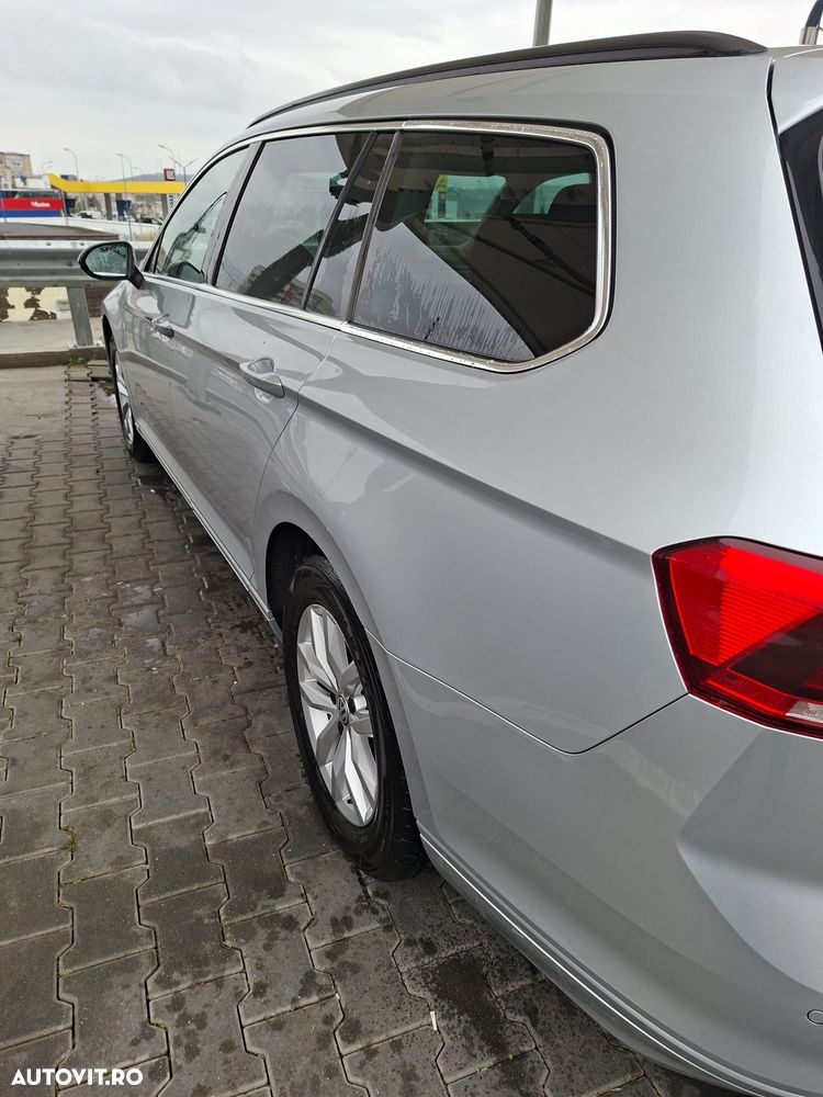 Volkswagen Passat - 10