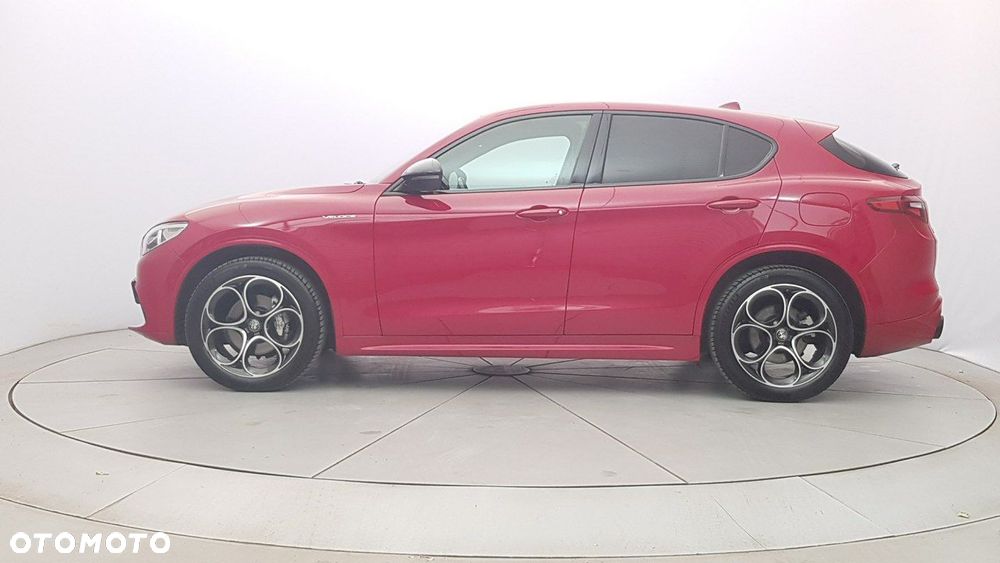 Alfa Romeo Stelvio - 4