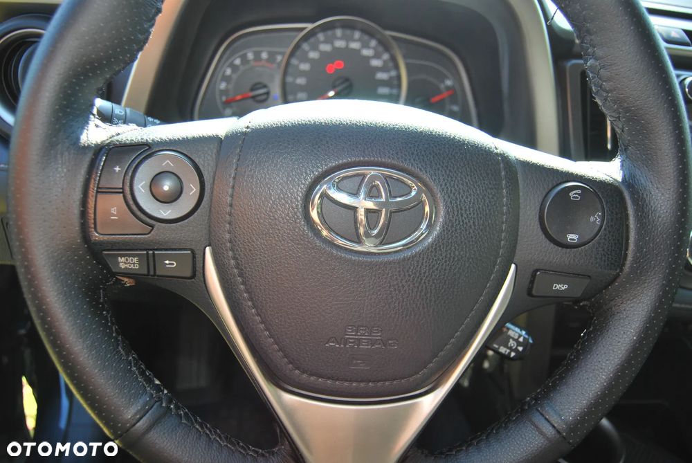 Toyota RAV4 2.2 D-4D Premium - 7