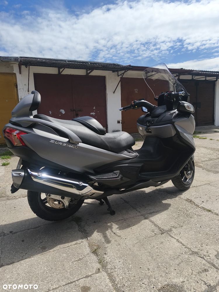 Suzuki Burgman - 1