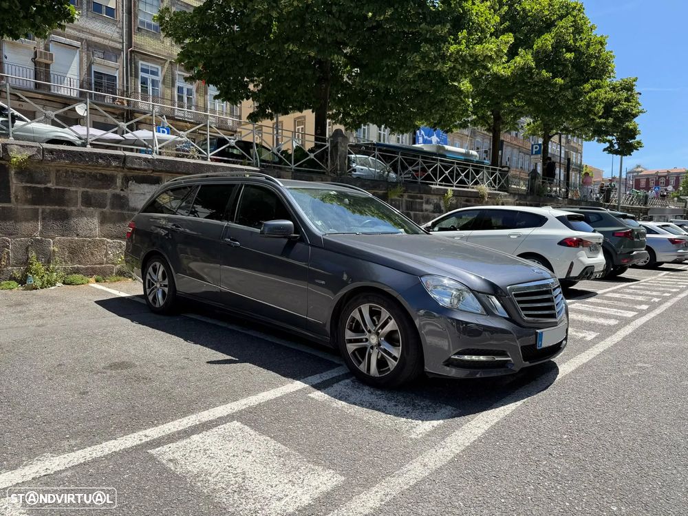Mercedes-Benz E 220 CDi Avantgarde BlueEfficiency Auto - 1