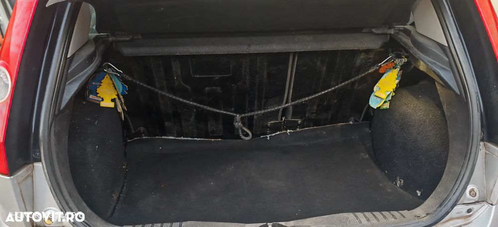 Ford Fiesta 1.4 TDCi Comfort - 7