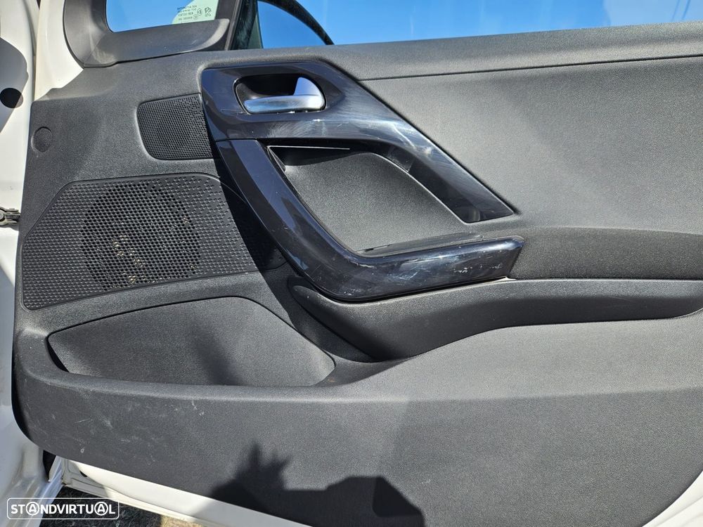 Peugeot 208 1.4 HDi Active - 46