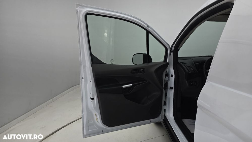 Ford Transit Connect - 10
