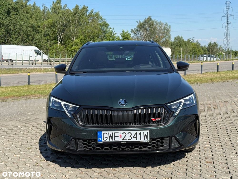 Skoda Octavia 2.0 TSI RS DSG - 4