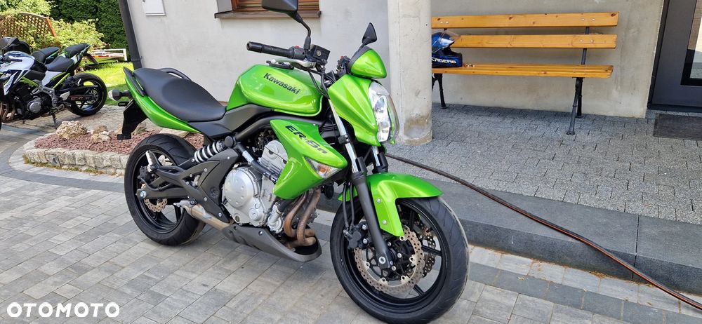 Kawasaki ER - 1