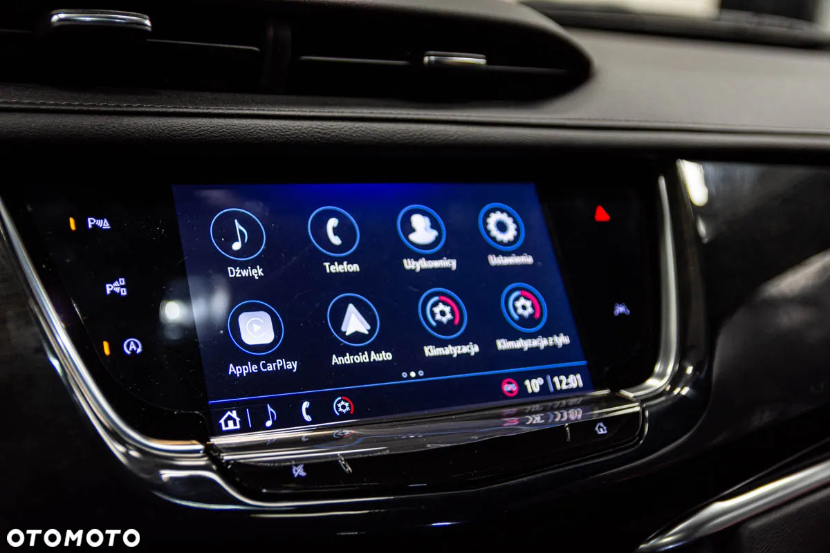 Cadillac XT6 - 15