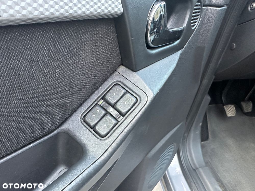 Opel Meriva 1.6 16V NAVI - 15