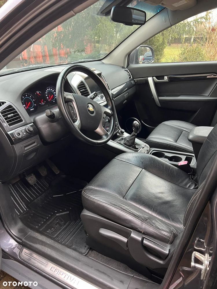 Chevrolet Captiva 2.2 D LS FWD - 5