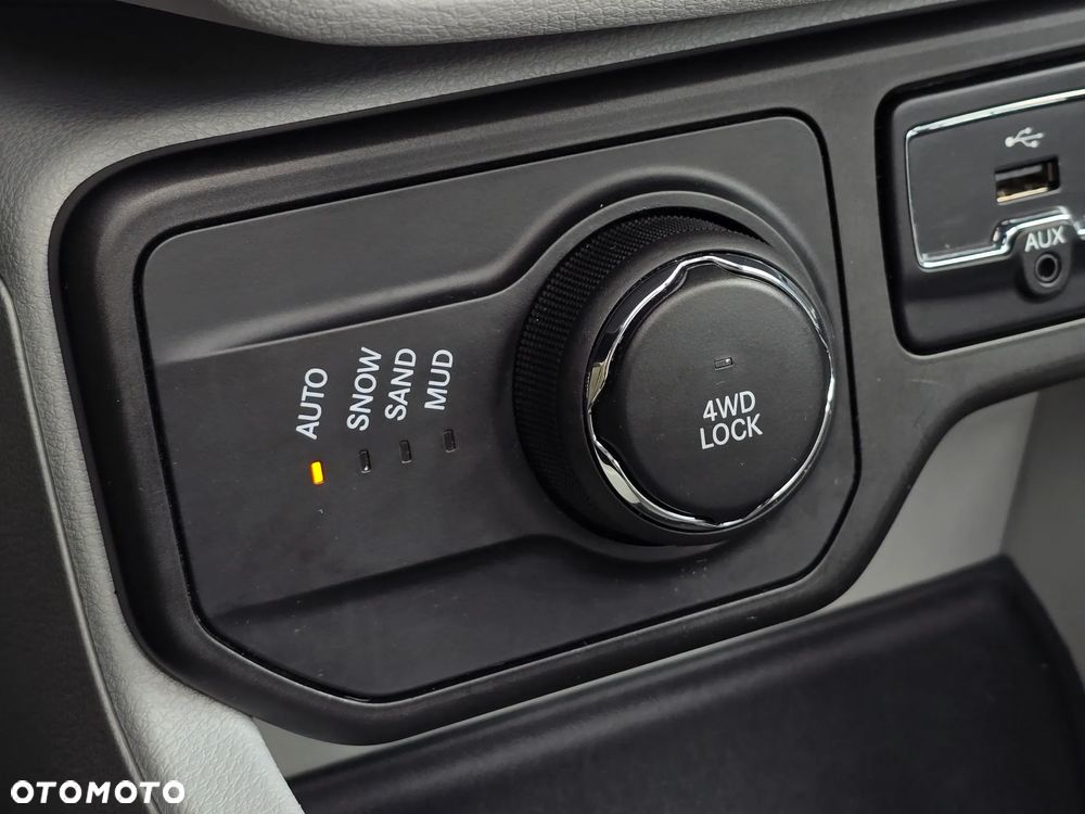 Jeep Renegade 1.4 MultiAir Active Drive Automatik Limited - 29