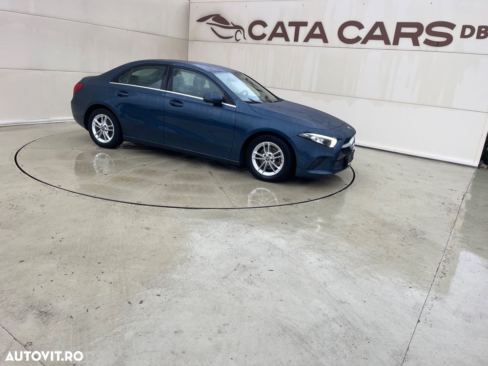 Mercedes-Benz A 180 d Sedan Aut. - 19