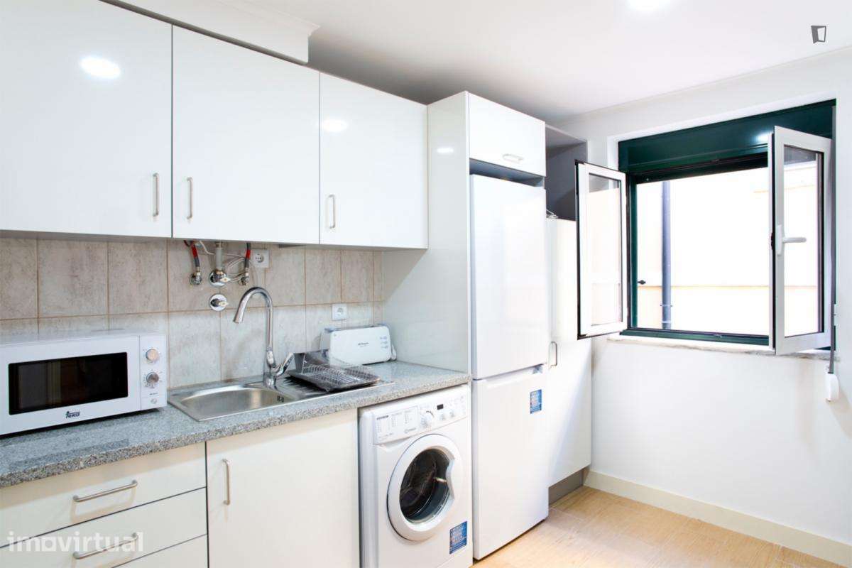 Apartamento com 1 quartos - localizado em Martim Moniz Lisbon - Grande imagem: 3/10