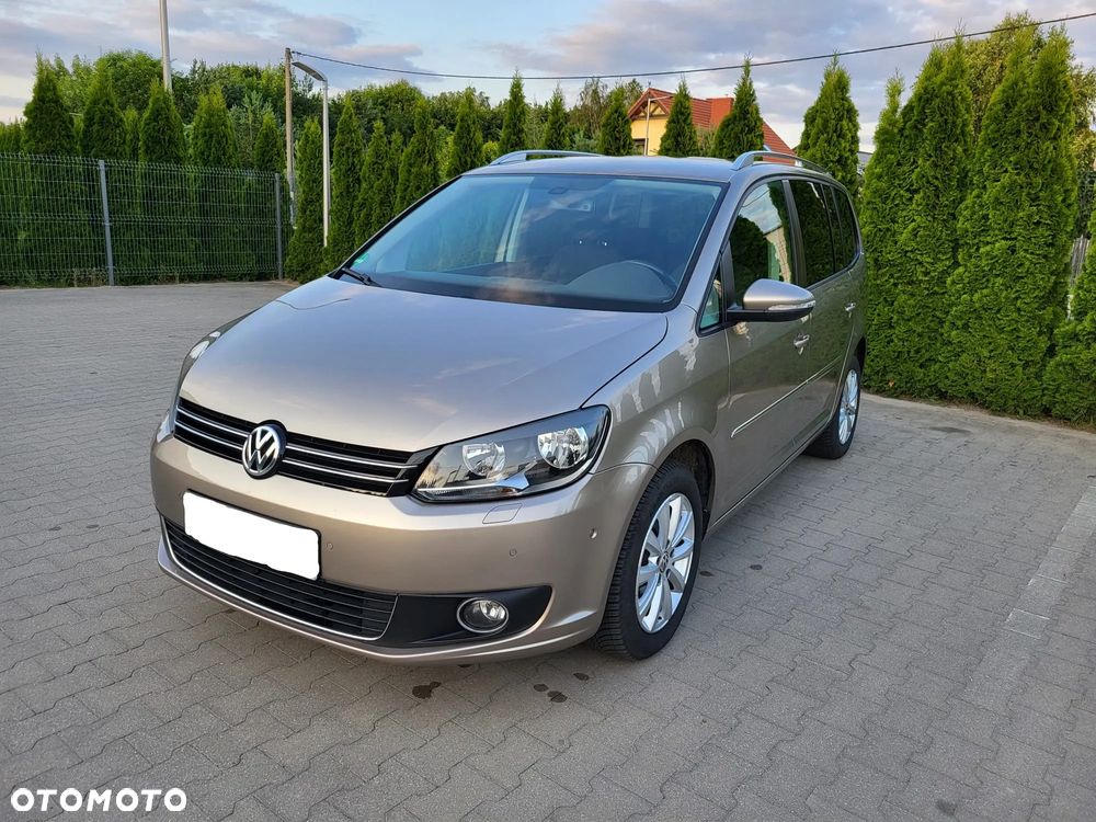 Volkswagen Touran 2.0 TDI Highline DSG - 2