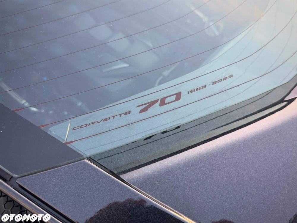 Chevrolet Corvette - 38