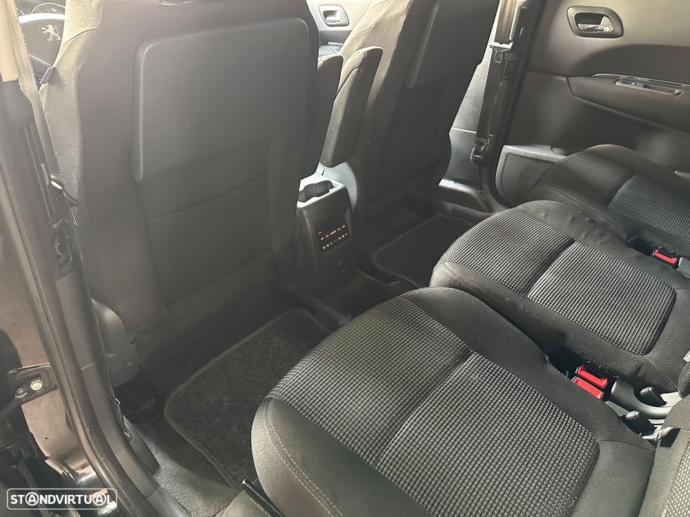 Peugeot 5008 1.6 HDi Sport CMP6 - 14