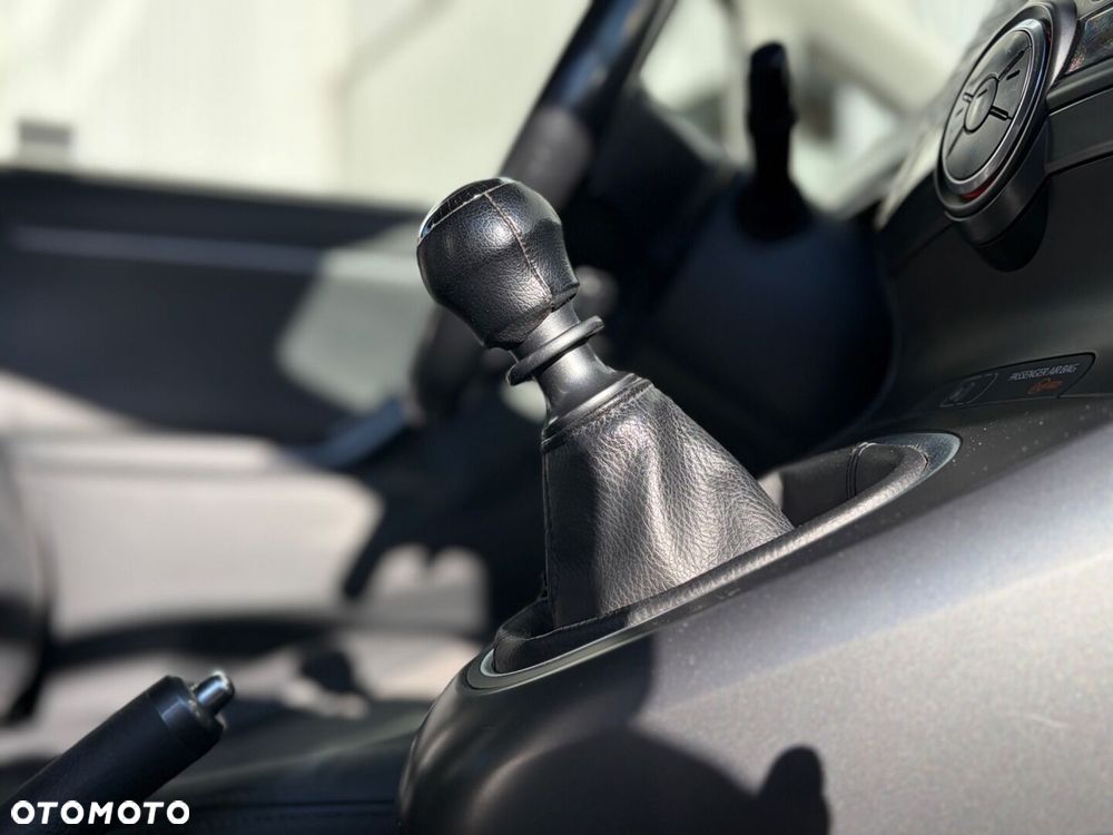 Toyota Verso 1.8 Prestige - 22