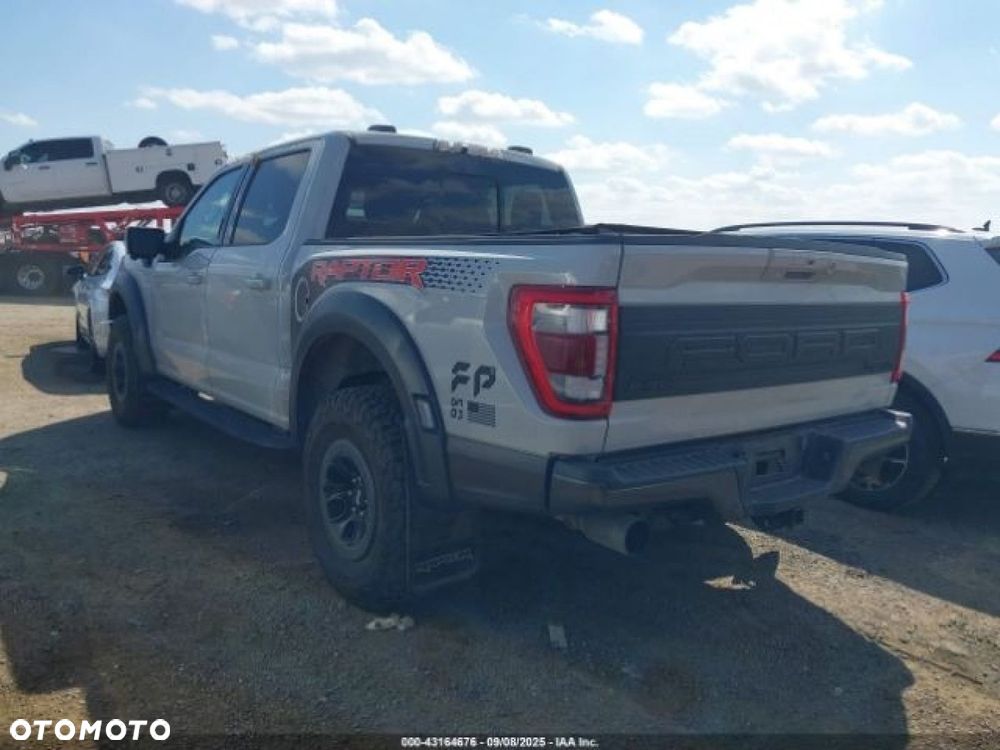 Ford F150 - 4