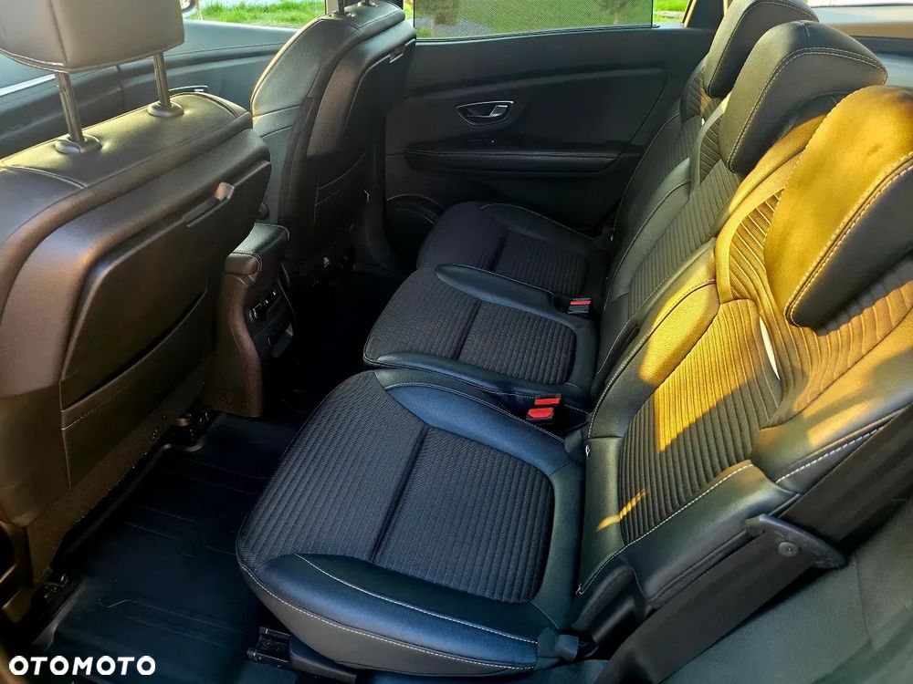 Renault Grand Scenic 2018 photo 4