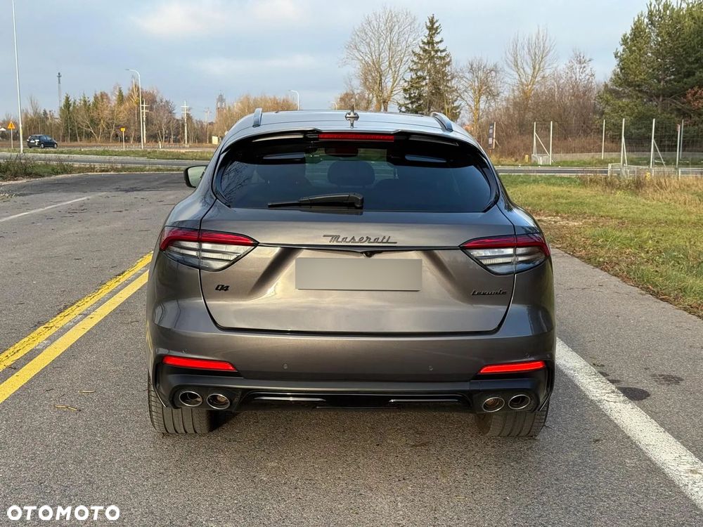 Maserati Levante - 6