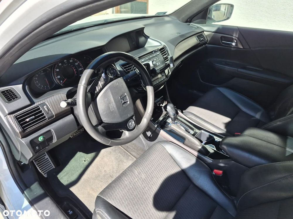 Honda Accord 2.4 S - 8