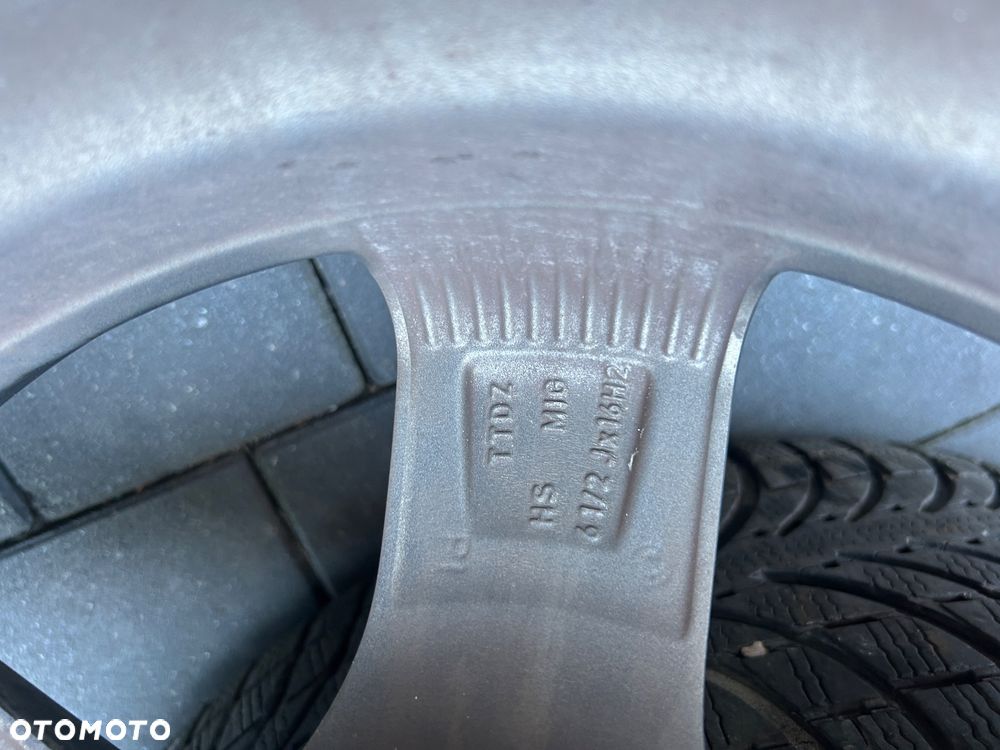 Koła Zimowe Kia Hyundai 5x114.3 ET43 215/70/16 Michelin - 6