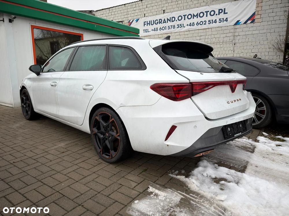 Cupra Leon 1.5 e-Hybrid PHEV VZ DSG - 3