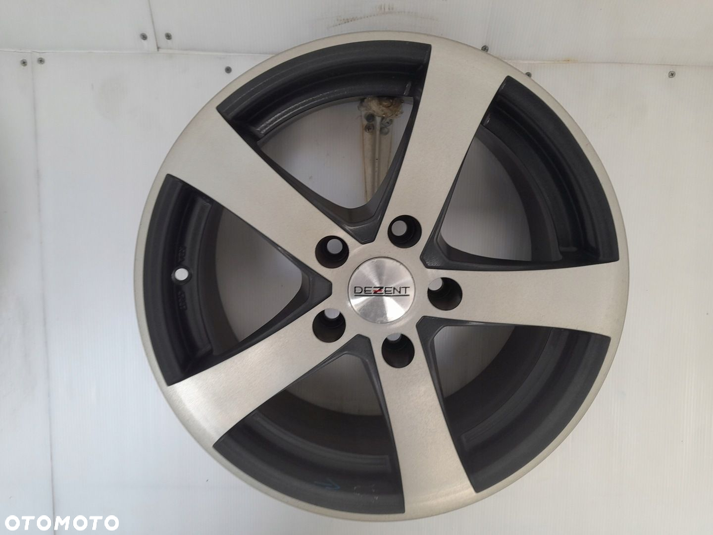Felgi aluminiowe Dezent KBA47687 7.0" x 16" 5x112 ET45 - 3