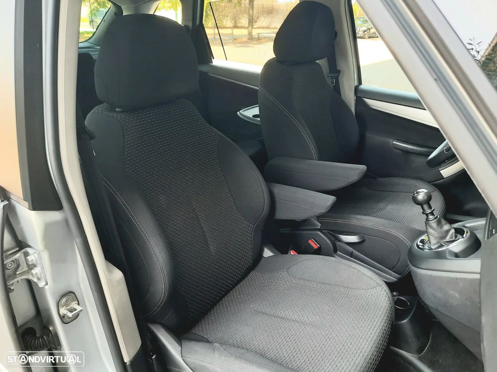 Citroën C4 Picasso 1.6 HDi Seduction - 7