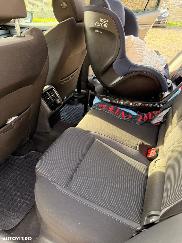 Skoda Octavia 2.0 TDI DSG Ambition - 20