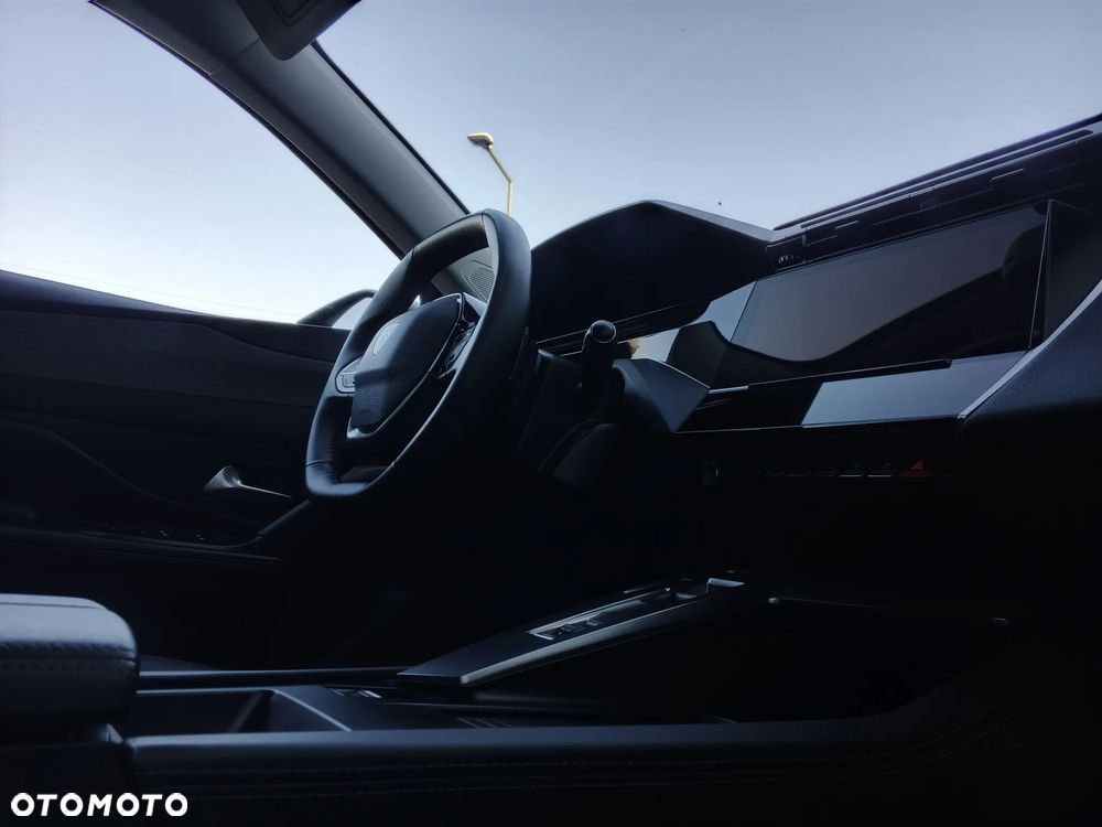 Peugeot 308 BlueHDi 130 EAT8 Active Pack - 31